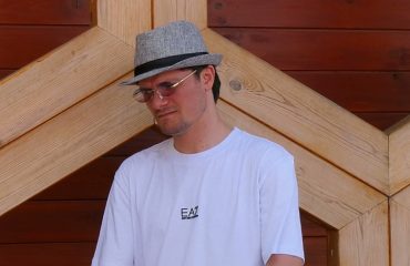 Genç Yetenek Savaş Aşık, “Beyhude” ile Müzik Listelerinde Zirveye Çıkıyor