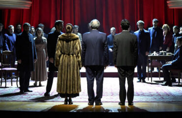 Londra’da yılın kültür olayı : Kürk Mantolu Madonna yakında Londra sahnelerinde!